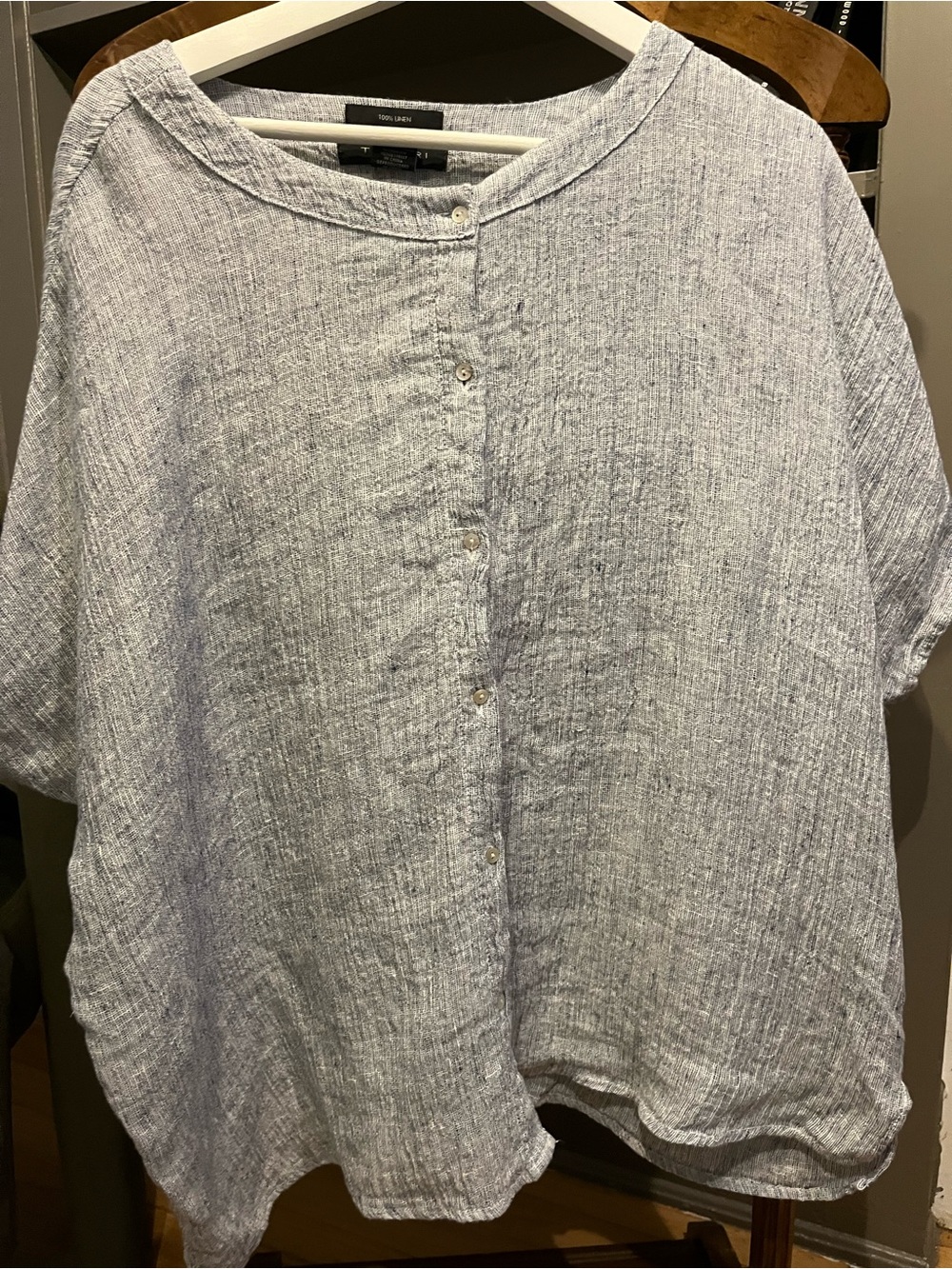 Tahari Light Blue 100% Linen Button-Front Shirt